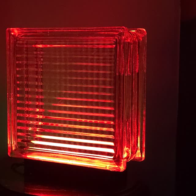 Close-up of the ridged glass glowing red